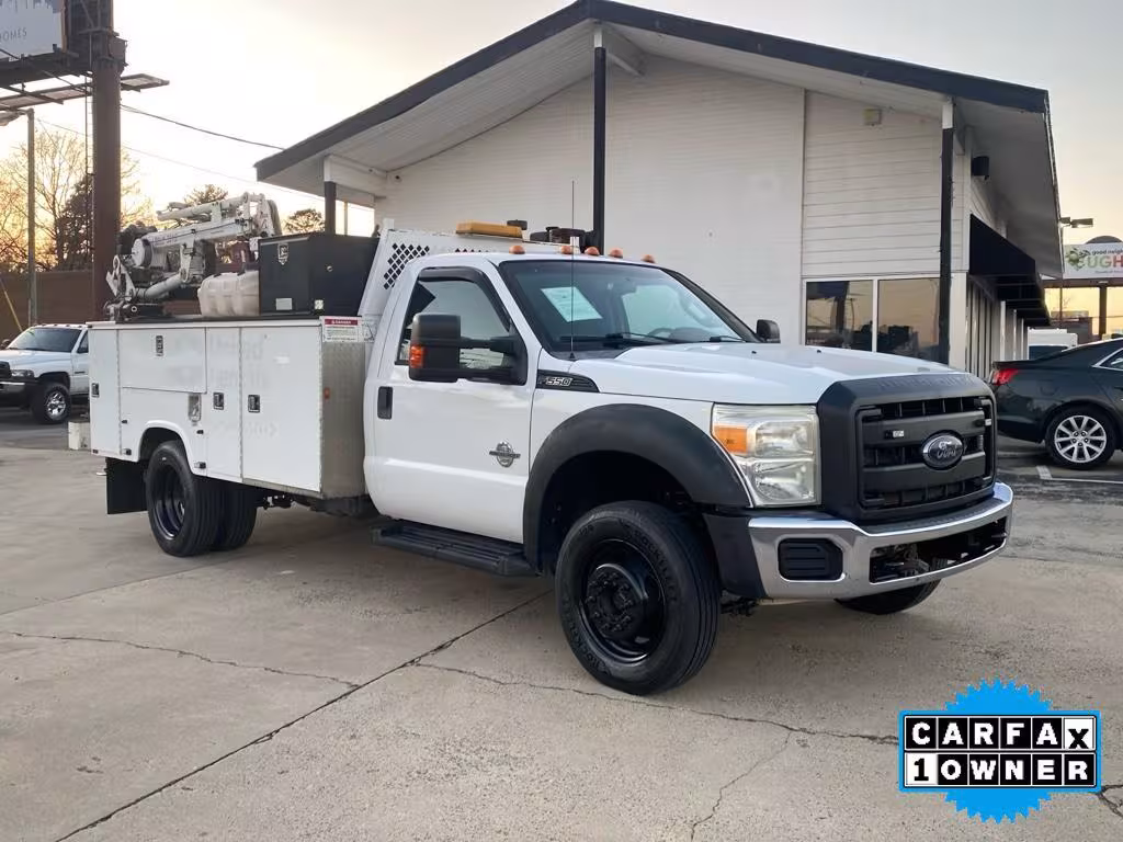 2013 Ford F-550 - 1FDUF5HT4DEB59331 - Image #7