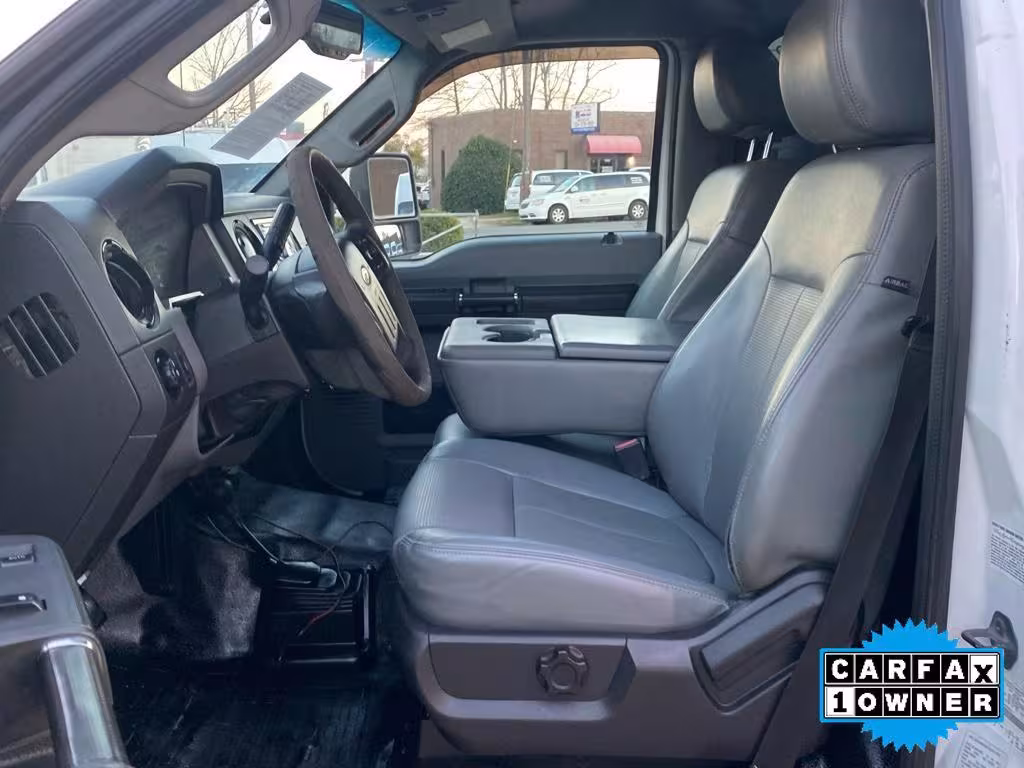 2013 Ford F-550 - 1FDUF5HT4DEB59331 - Image #22