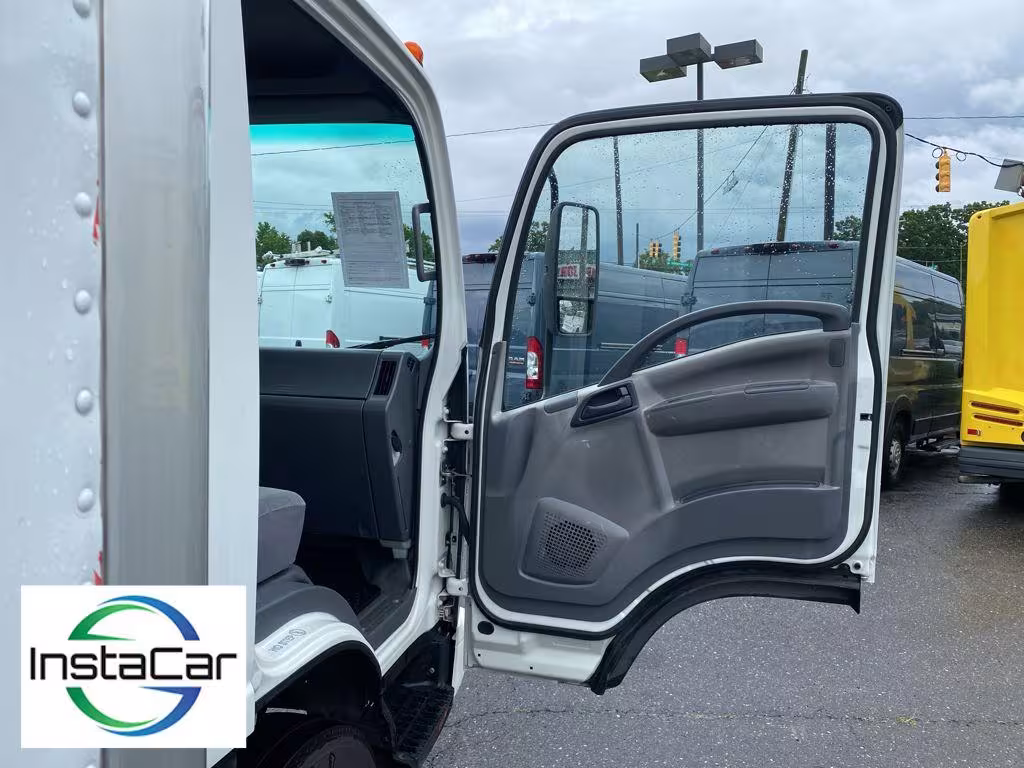 2018 Isuzu NQR - JALE5W168J7303614 - Image #19
